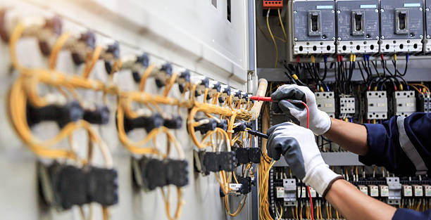Professional Electrician technician working in Newport, TN